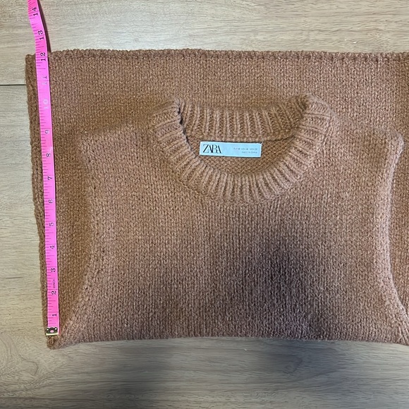 ZARA Sweater vest - Picture 6 of 7